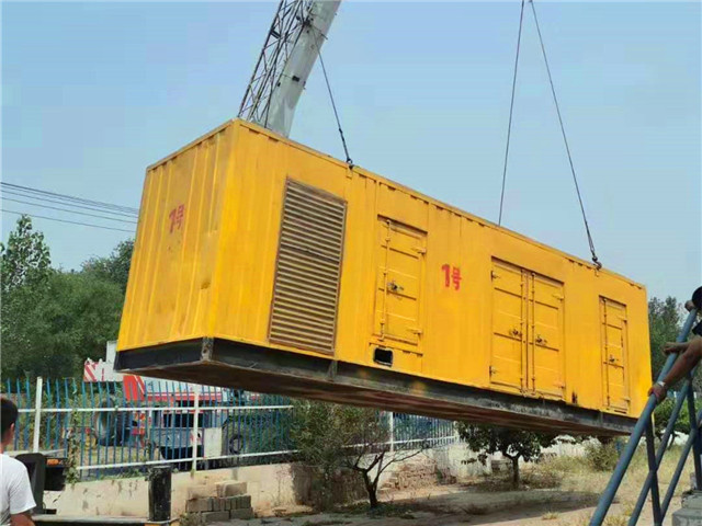 岭口镇300KW柴油发电机组油耗是多少？